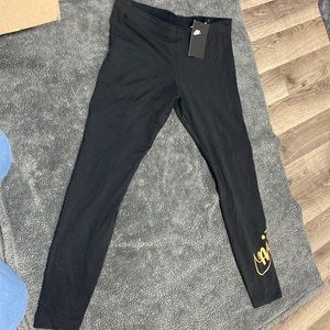 Nike leggings!! Super cute!!